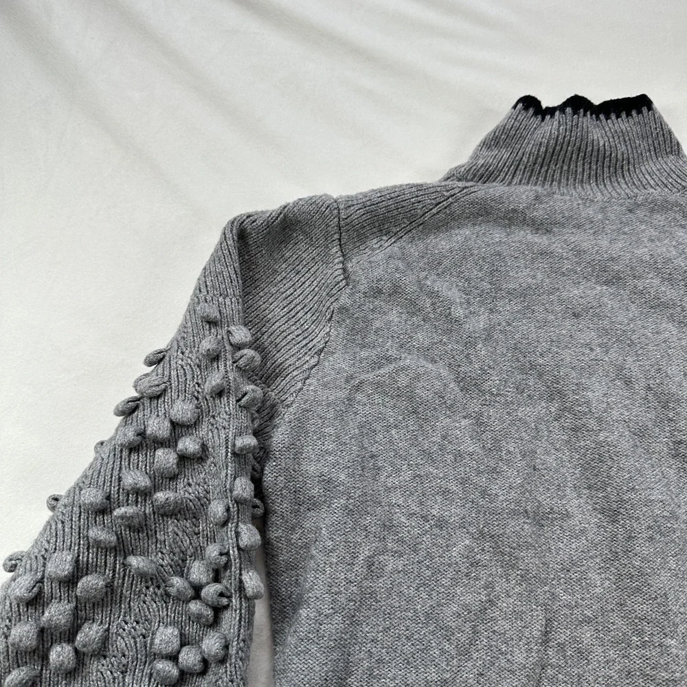 BCBGMAXAZRIA Mock Neck Bobble Knit Sweater Merino Wool Grey Size‎ Large